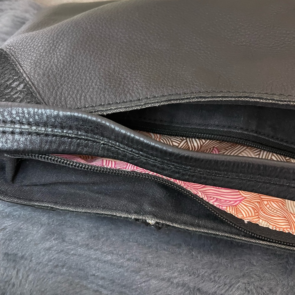 The Sak bag - Picture 7 of 11